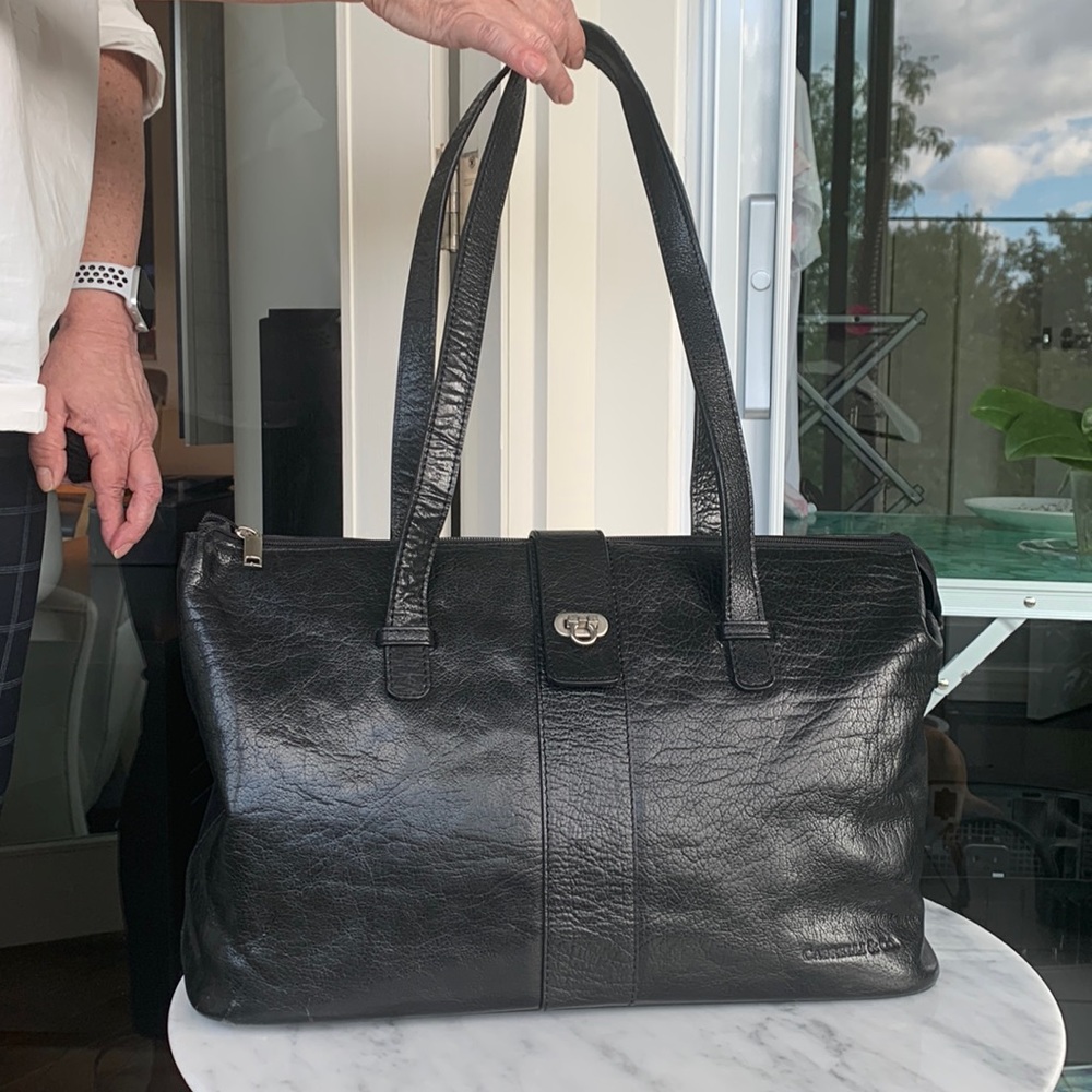 Cabrelli & Co 100% leather laptop bag